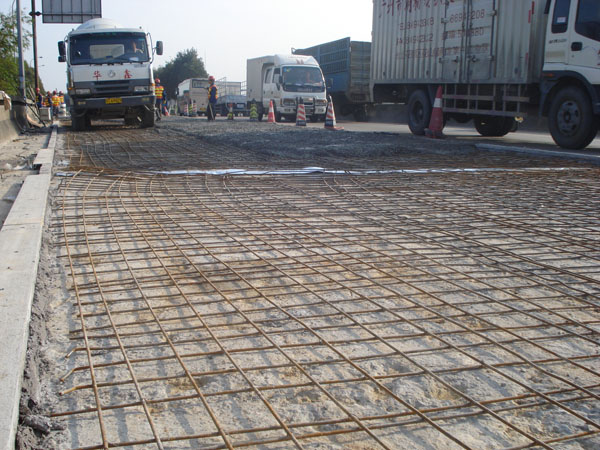 乐鱼平台-乐鱼（中国）一站式服务平台
南三公路道路维修工程